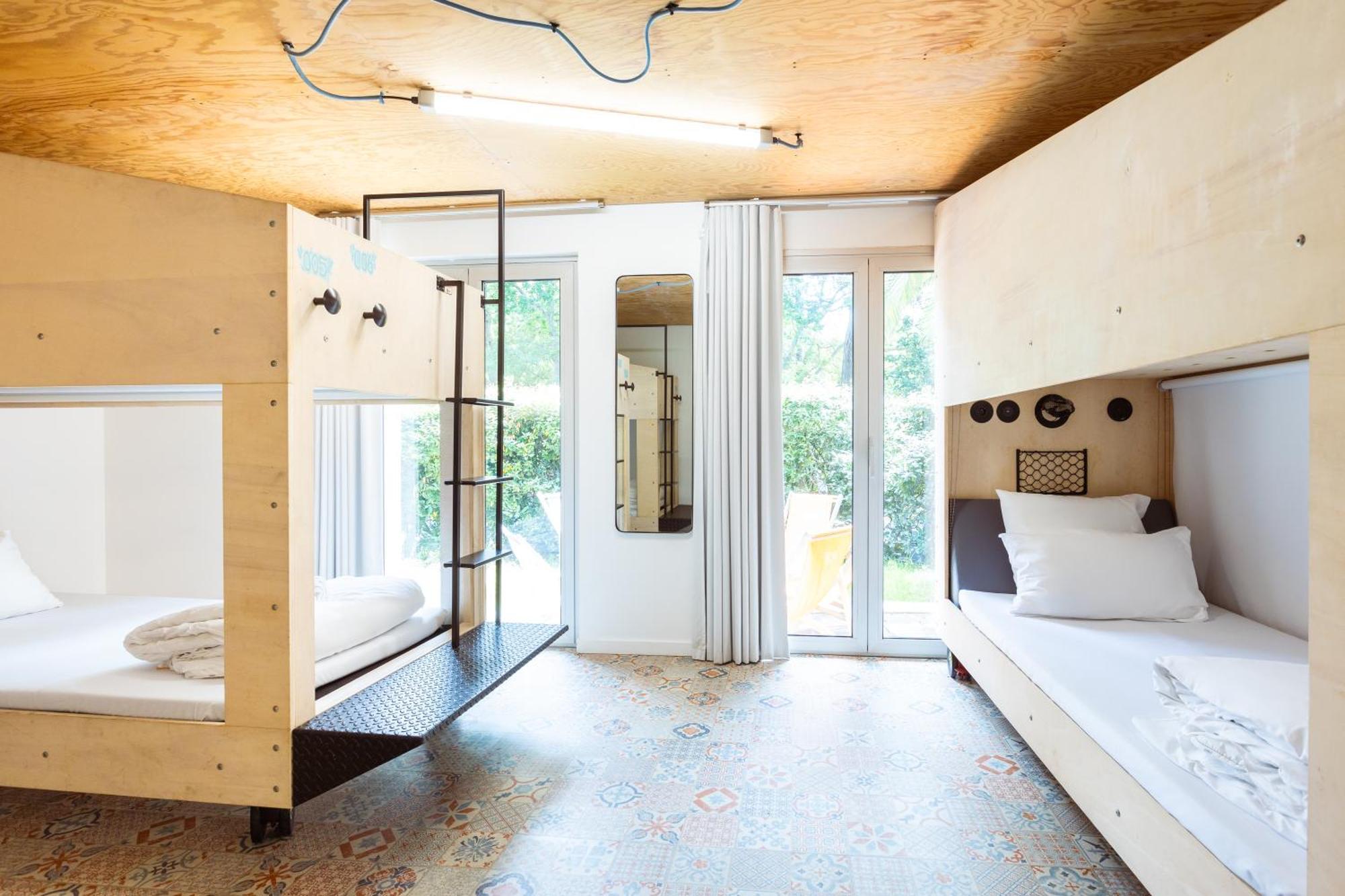 โจแอนด์โจอี้ ออสกอร์ Hostel Soorts-Hossegor ภายนอก รูปภาพ